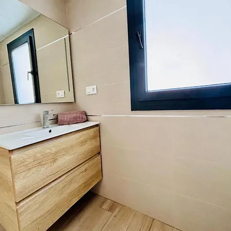 Сasa de vacaciones Casa Pelt With Pool Sea Mountain Views *