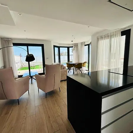 Casa Pelt With Pool Sea Mountain Views Finestrat